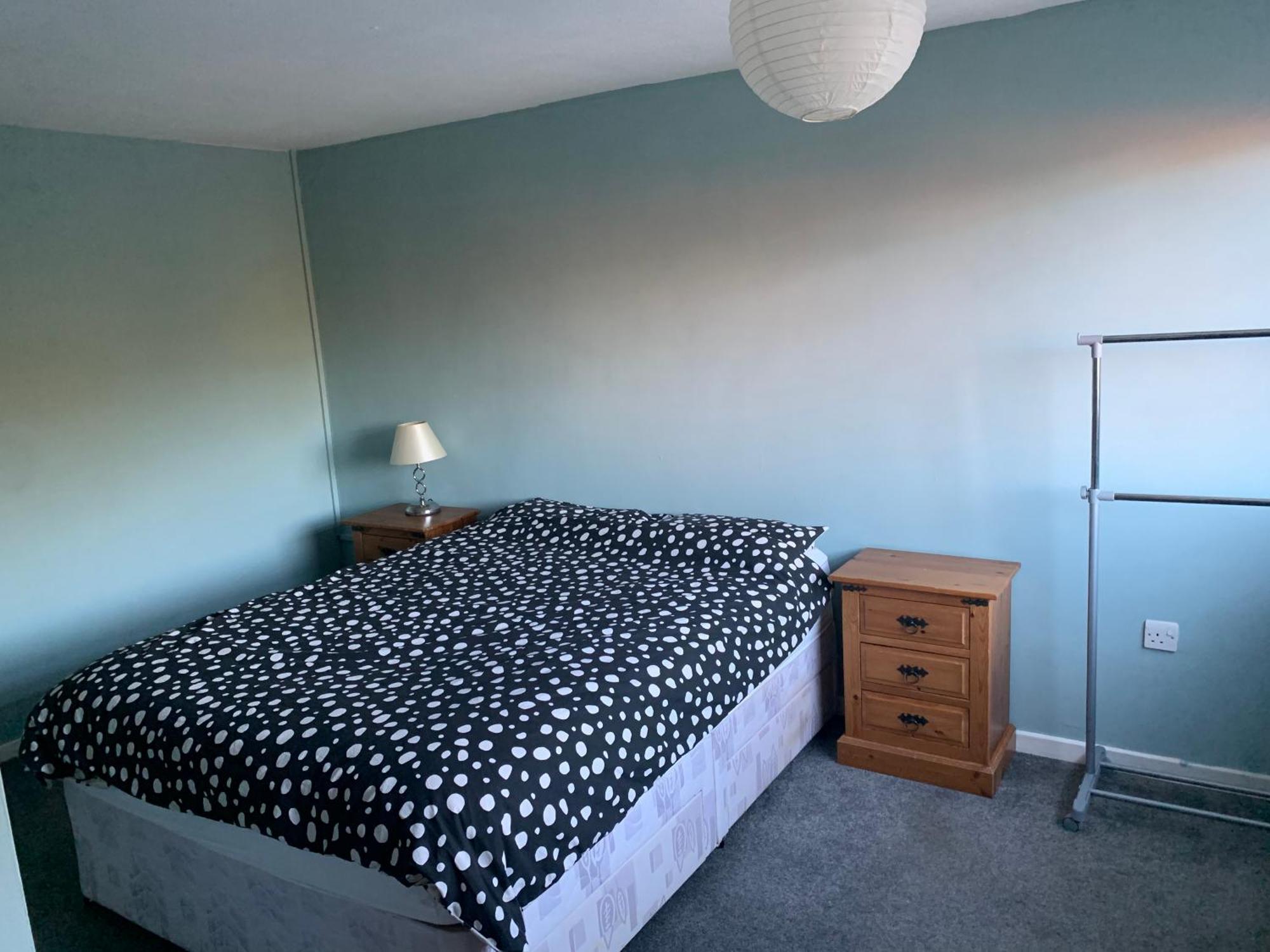 Eastbourne Large Double Room With Wifi & Kitchen بوليغيت المظهر الخارجي الصورة